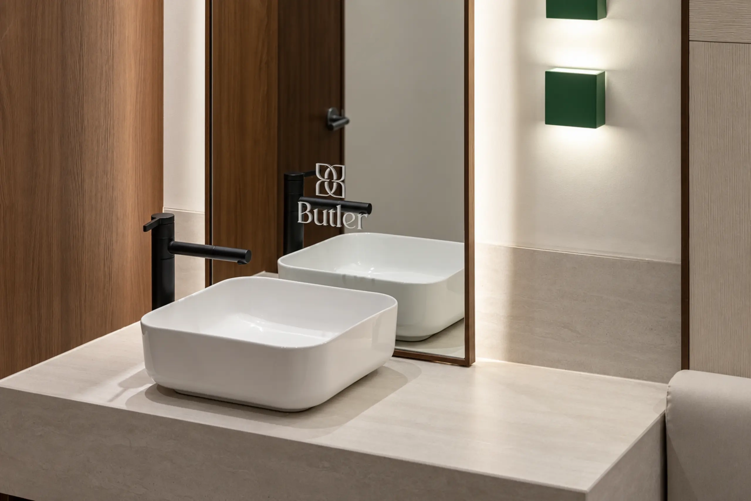 Treatment room basin and mirror